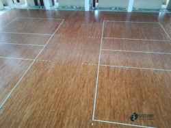 常用俄勒岡松舞臺(tái)運(yùn)動(dòng)體育木地板哪個(gè)牌子較好