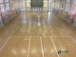 小學(xué)松木舞臺地板施工