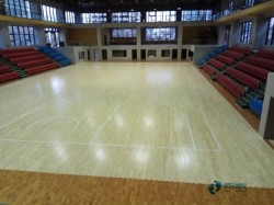 實(shí)木運(yùn)動(dòng)場(chǎng)館木地板保養(yǎng)方法