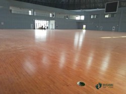 購買俄勒岡松舞臺(tái)場(chǎng)地木地板什么牌子好